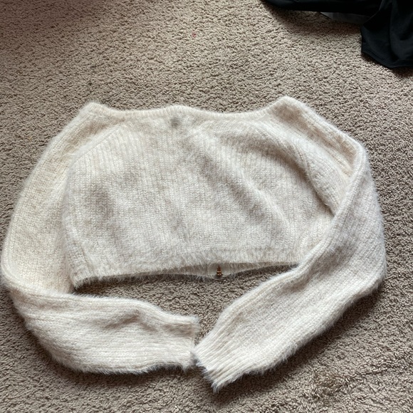 Cream Eyelash Knit Zip Through Crop Top - Picture 4 of 4